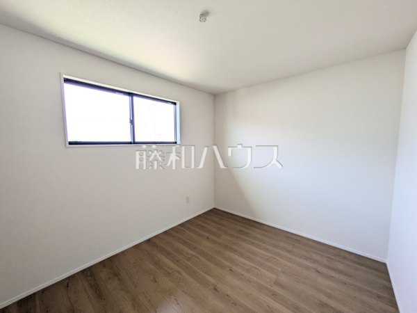 2号棟　居室　【福岡市東区美和台５丁目】