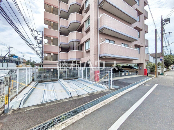 駐車場　【サンクレイドル国立】