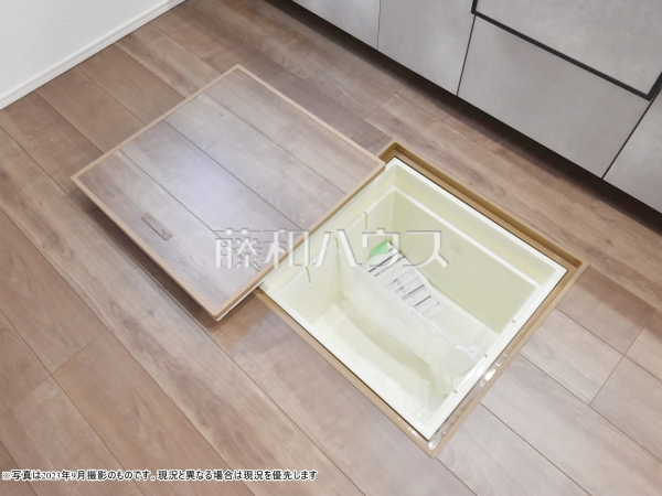 床下収納　※写真は2023年9月撮影のものです。現況と異なる場合は現況を優先します。【練馬区立野町】
