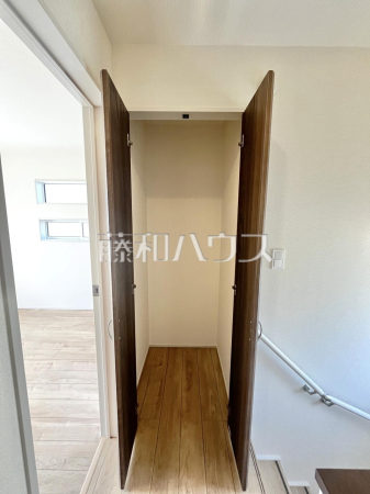 収納　【調布市入間町２丁目】