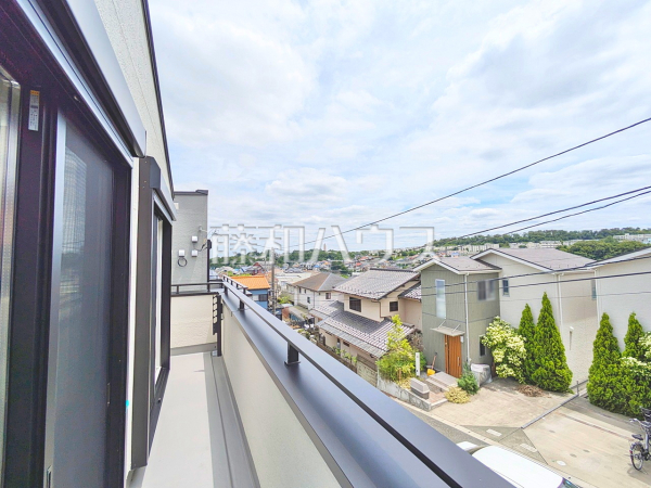 1号棟　バルコニー　【日野市三沢５丁目】