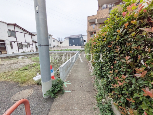 接道状況および現場風景　【杉並区成田東１丁目】