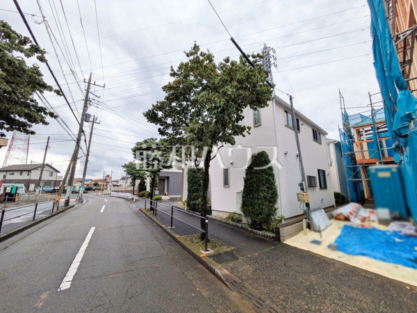≪接道状況≫ぜひ実物をご覧いただきたく思います。喜んでご案内いたしますのでお気軽にお問合せ下さい。【府中市西府町4丁目】 ≪接道状況≫ぜひ実物をご覧いただきたく思います。喜んでご案内いたしますのでお気軽にお問合せ下さい。【府中市西府町4丁目】