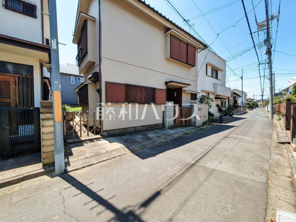 接道状況および現場風景(現況：古屋有)　【東久留米市氷川台２丁目】