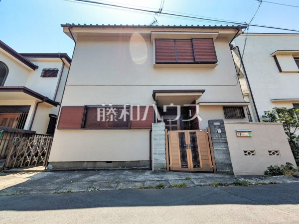 現地写真(現況：古屋有)　【東久留米市氷川台２丁目】 見学はしたいけど、なかなか時間が取れない・・・そんな方に出勤前や仕事終わりにマイホームを見学できるサポートをいたします。 