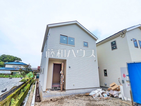 2号棟　外観　【武蔵村山市本町５丁目】 周辺環境はもちろん、日当たりや設備仕様など、実際に行ってみないと分からないことも多くございます。営業担当がご案内いたしますので、お気軽にお問い合わせください。 