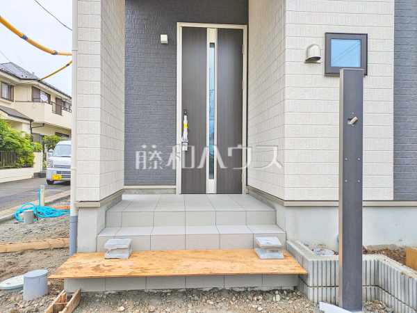 A号棟　玄関　【小平市上水本町２丁目】