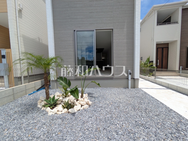 3号棟　庭　【うるま市字西原】