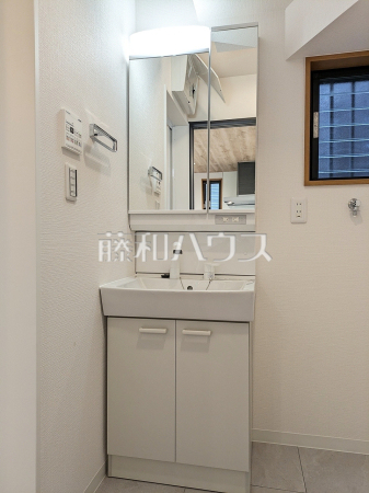 洗面室　【西東京市北町２丁目】