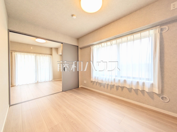 居室　【ライオンズマンション朝霞台南】