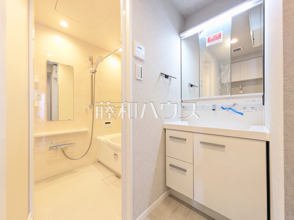 洗面室　【ライオンズマンション朝霞台南】