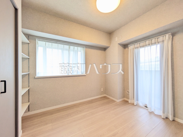 居室　【ライオンズマンション朝霞台南】