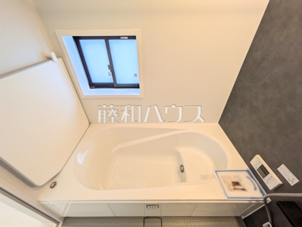 1号棟　浴槽　【糸満市西崎２丁目】
