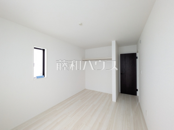 1号棟　居室　【糸満市西崎２丁目】