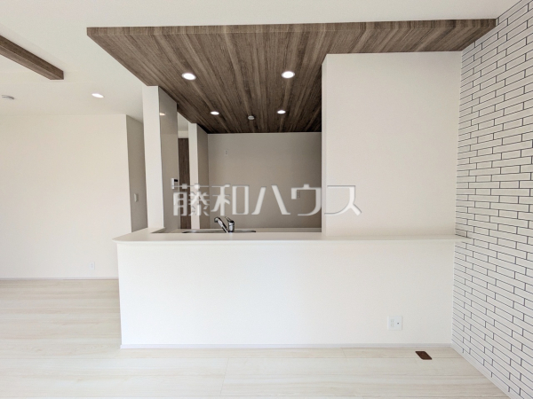 6号棟　キッチン　【八王子市石川町】