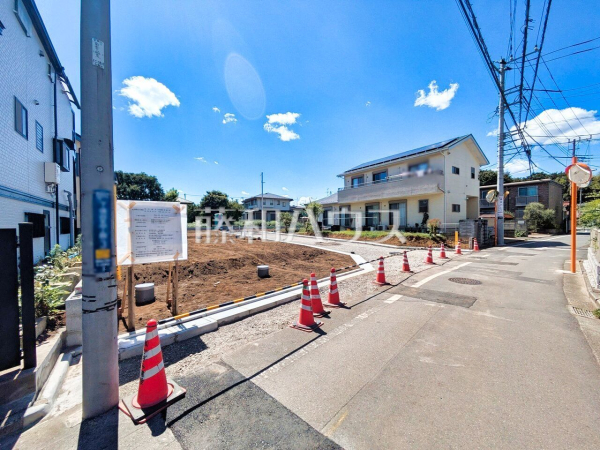 接道状況および現場風景　【西東京市下保谷５丁目】物件の事・諸費用の事など、小さな疑問もお気軽にご連絡・ご相談下さい