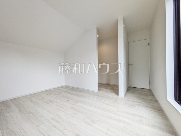 居室　【三鷹市井口４丁目】