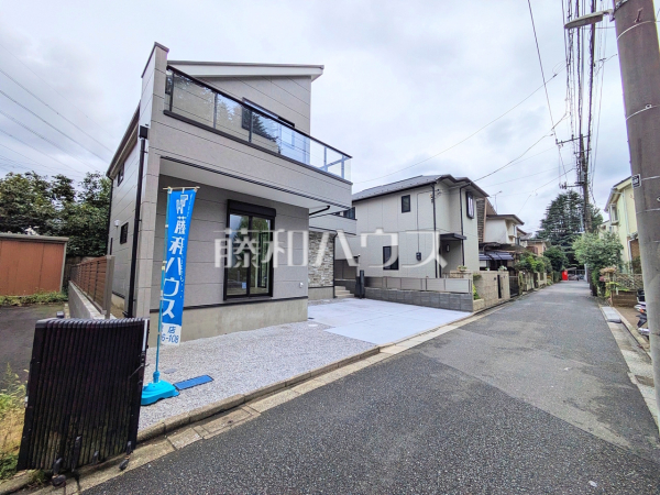 接道状況および現場風景 【三鷹市井口4丁目】 接道状況および現場風景 【三鷹市井口4丁目】