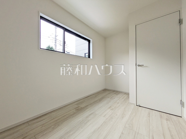 居室　【三鷹市井口４丁目】