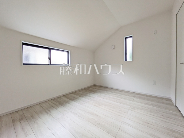 居室　【三鷹市井口４丁目】