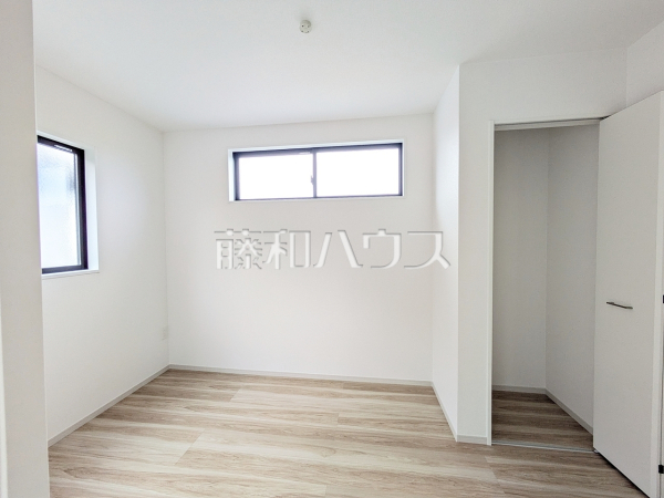 1号棟　居室　【福岡市早良区南庄３丁目】