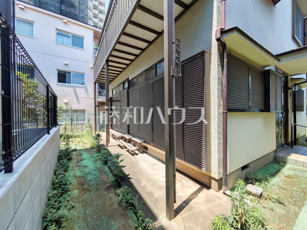 現地写真(現況：古屋有)　【所沢市東町】