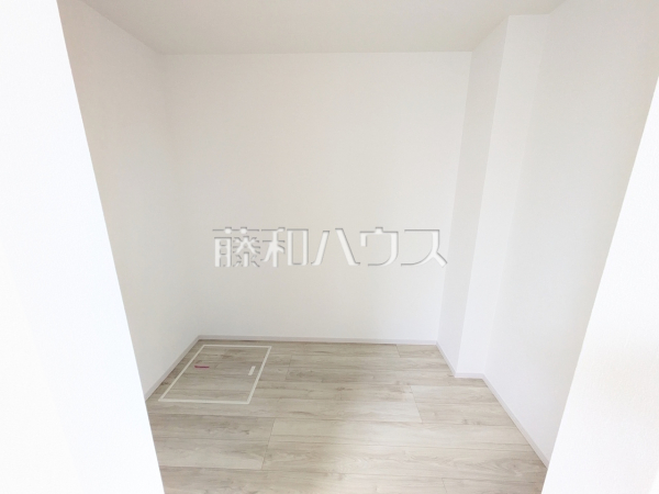 2号棟　ウォークインクローゼット　【名古屋市北区八代町２丁目】