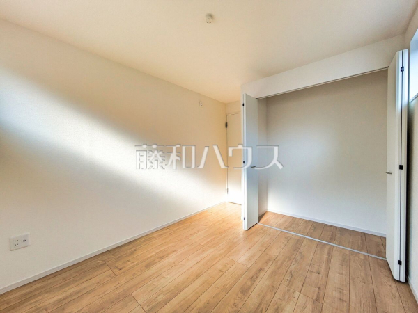 居室　【八王子市台町１丁目】