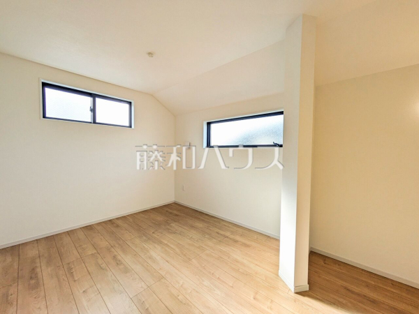 居室　【八王子市台町１丁目】