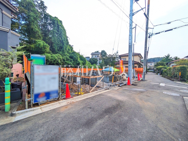 接道状況および現場風景 【八王子市寺田町】 接道状況および現場風景 【八王子市寺田町】