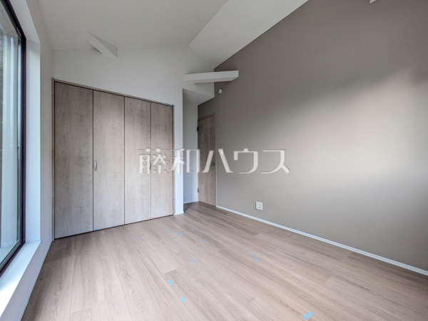 居室　【小平市津田町２丁目】