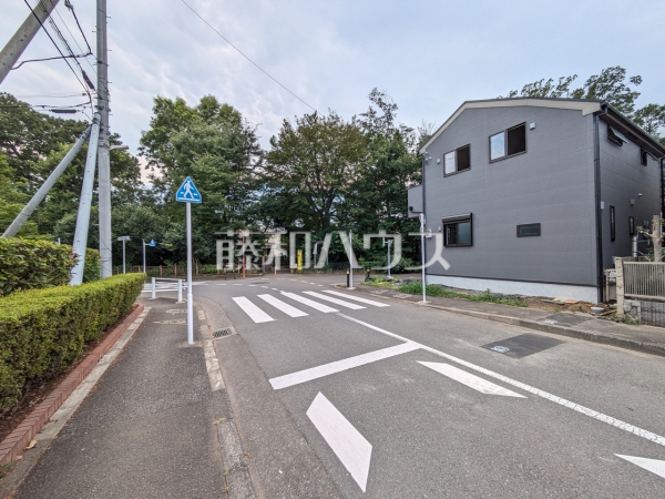 接道状況および現場風景　【小平市津田町２丁目】
