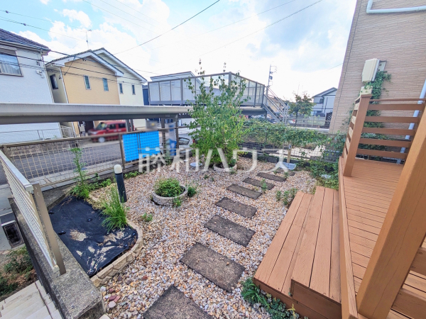 庭　【春日井市気噴町５丁目】