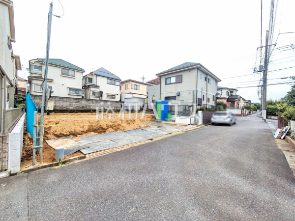 接道状況および現場風景　【八王子市絹ケ丘２丁目】