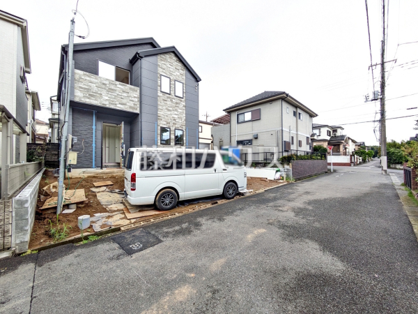 接道状況および現場風景　【八王子市絹ケ丘２丁目】