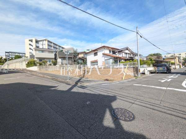 接道状況および現場風景　【名古屋市守山区緑ヶ丘】