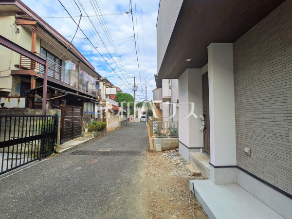 接道状況および現場風景 【杉並区阿佐谷南1丁目】 接道状況および現場風景 【杉並区阿佐谷南1丁目】
