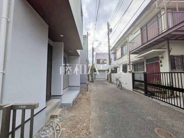 接道状況および現場風景 【杉並区阿佐谷南1丁目】 接道状況および現場風景 【杉並区阿佐谷南1丁目】