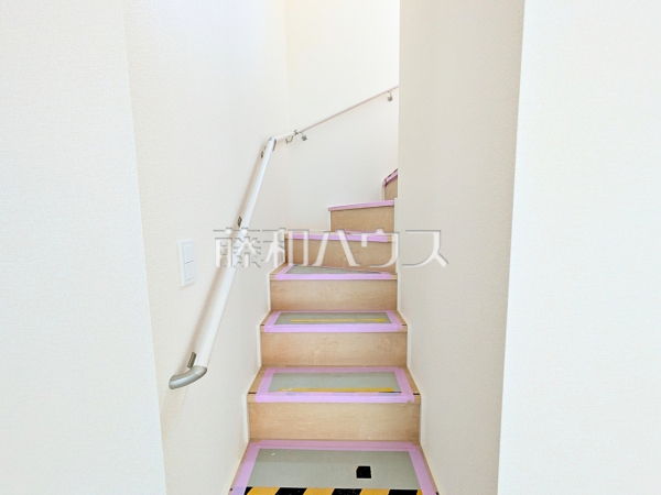 4号棟 階段(施工中) 【日野市日野台2丁目】 4号棟 階段(施工中) 【日野市日野台2丁目】