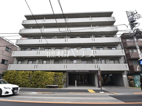 外観　【リーベスト三鷹新川】
