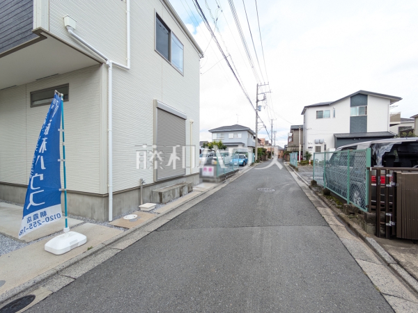 接道状況および現場風景 【新座市東2丁目】 接道状況および現場風景 【新座市東2丁目】