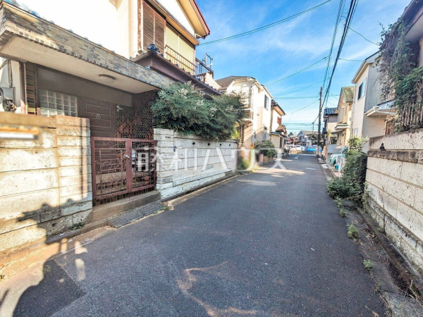 接道状況(現況：古屋有)　【東久留米市柳窪２丁目】