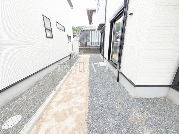 1号棟　庭　【福岡市南区柏原２丁目】