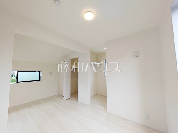 居室　【調布市調布ケ丘３丁目】