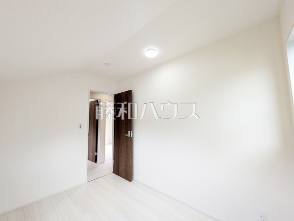 居室　【調布市調布ケ丘３丁目】