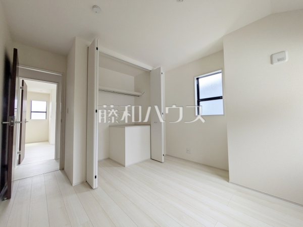 居室　【調布市調布ケ丘３丁目】
