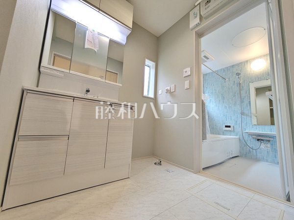 2号棟　洗面室　【府中市四谷３丁目】