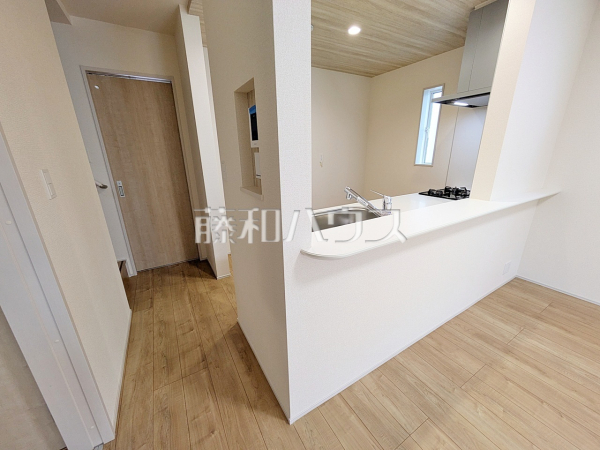 2号棟　キッチン　【府中市四谷３丁目】