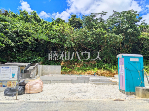 2号棟　外観　【浦添市西原２丁目】