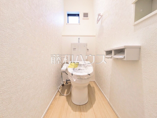 8号棟　トイレ　【清瀬市中里６丁目】